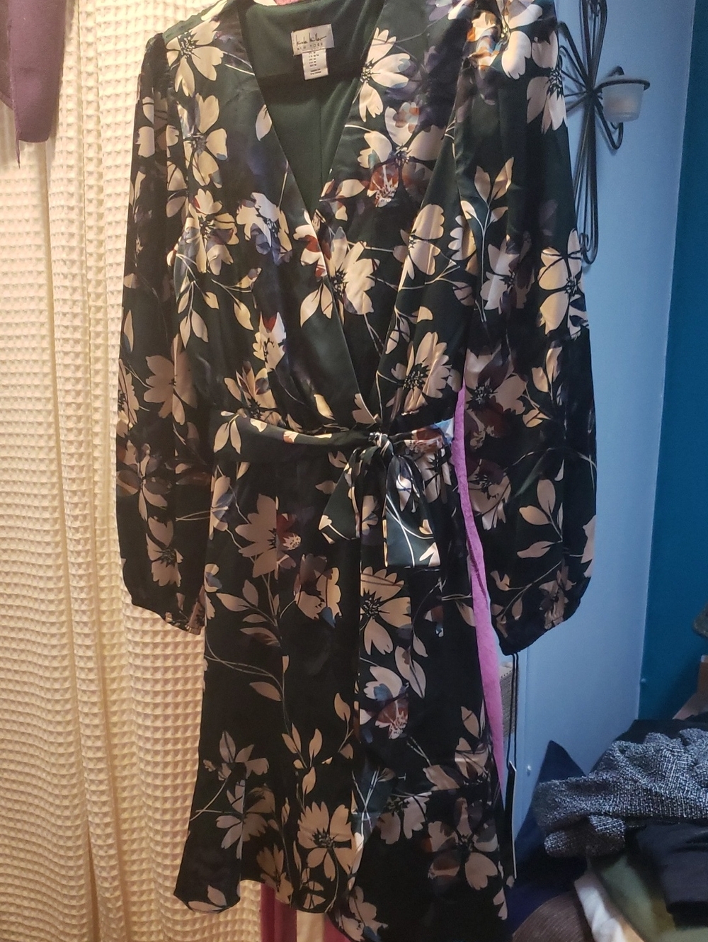 Faux WRAP dress, Silky Feel, Side Tie, New W Tags.